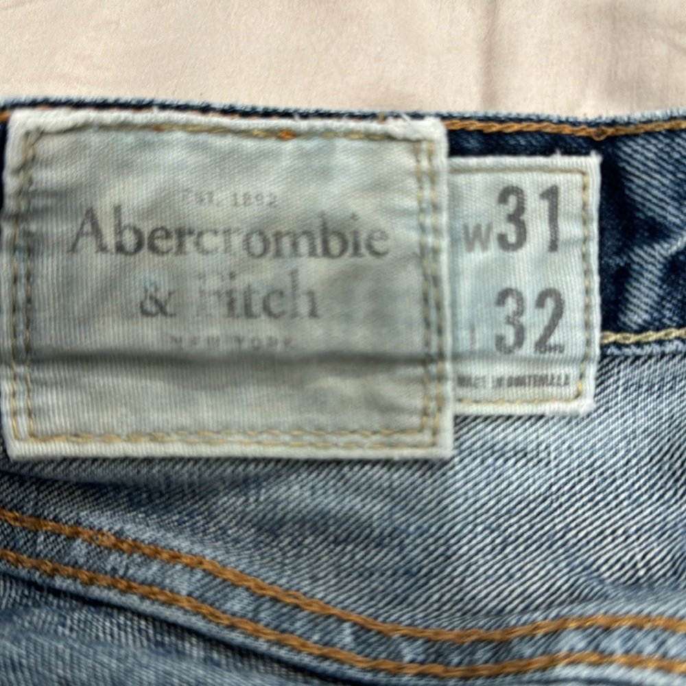 A&F Classic Straight - Picture 7 of 7